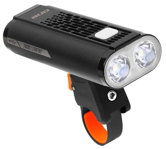 přední světlo ROCK MACHINE F.Light 70 USB 1400 lm