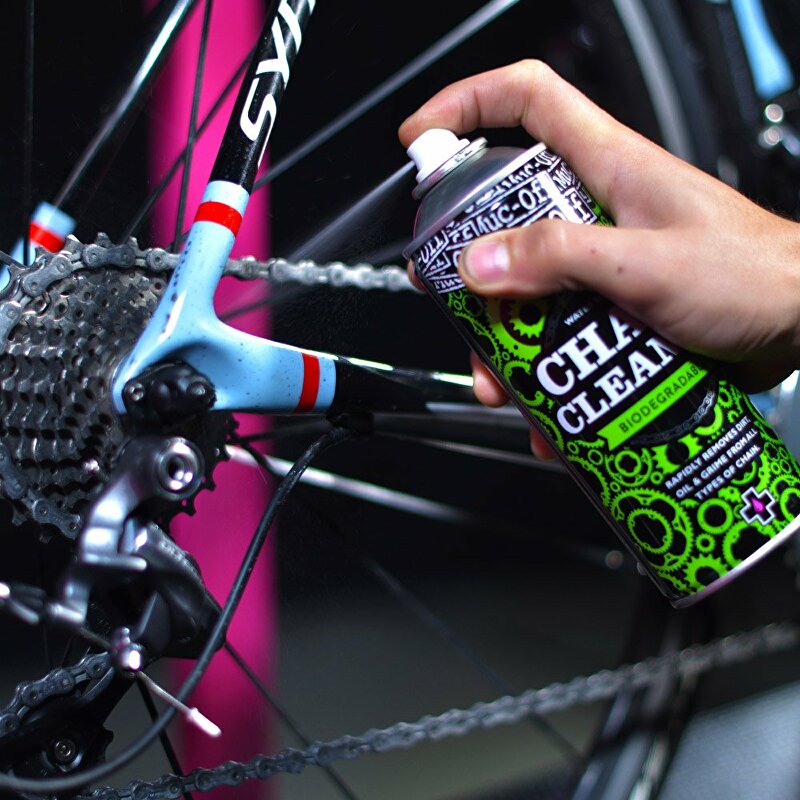 čistič řetězu MUC-OFF Chain Cleaner 400 ml