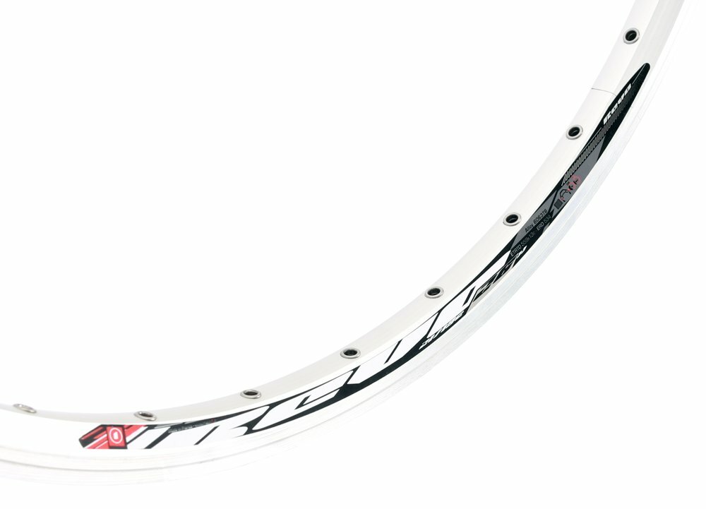 ráfek MACH1 26" 210-Revo V-brake 32děr/1nýt stříbrný