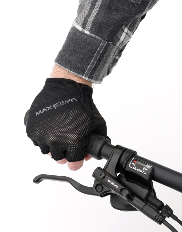 gloves MAX1_short.jpg