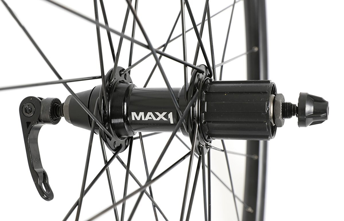 zapletené kolo 28/29" MAX1 V-brake zadní 8-11sp. černé